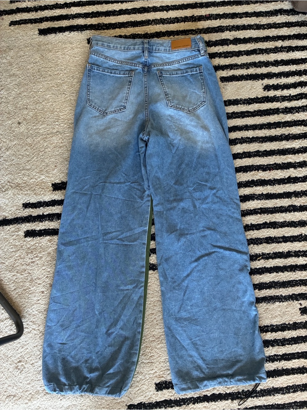 Austin Landing Green High Waist
Baggy Mixed Media Jeans SZ 7 - Picture 8 of 8